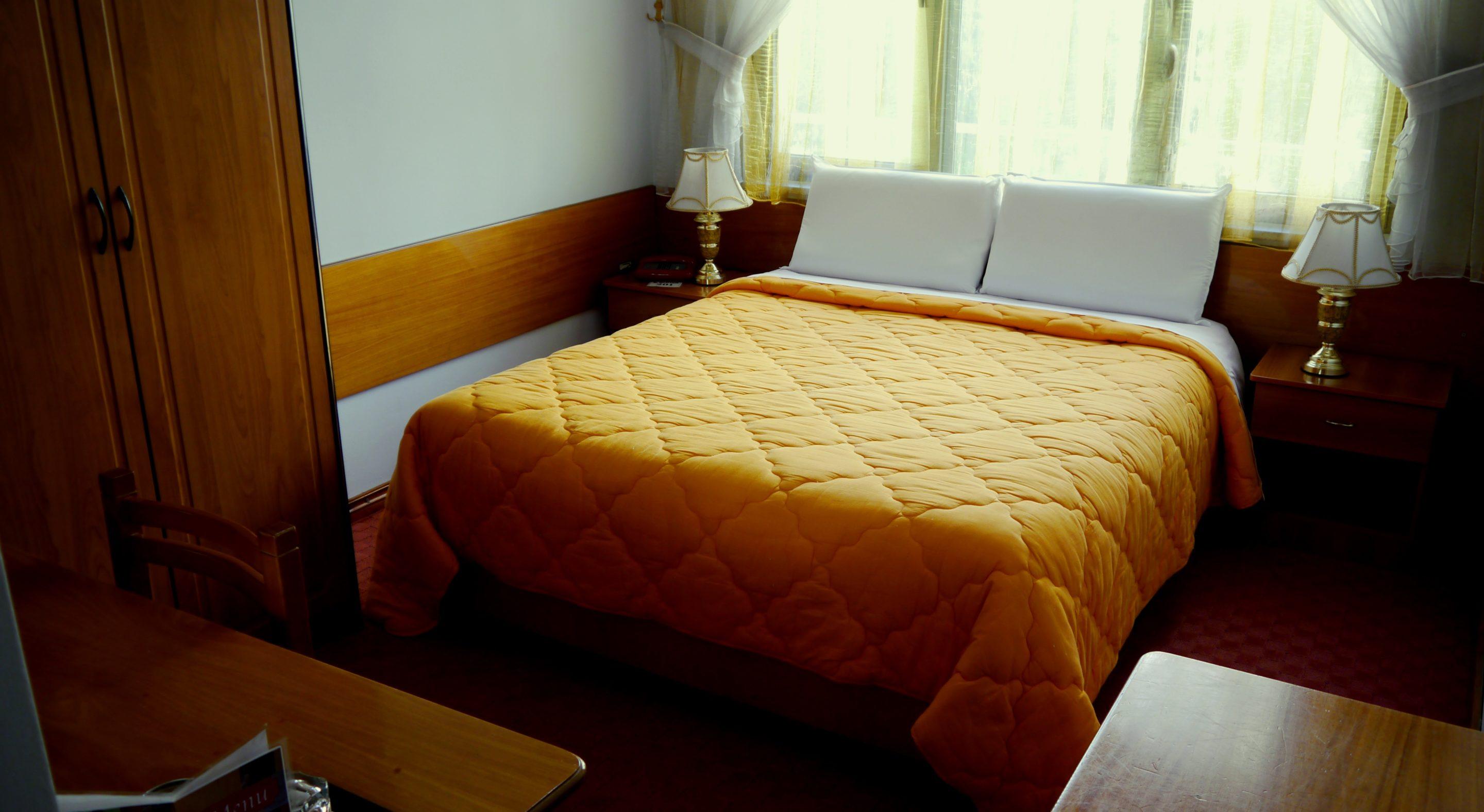 Kruja Hotel Тирана Екстер'єр фото