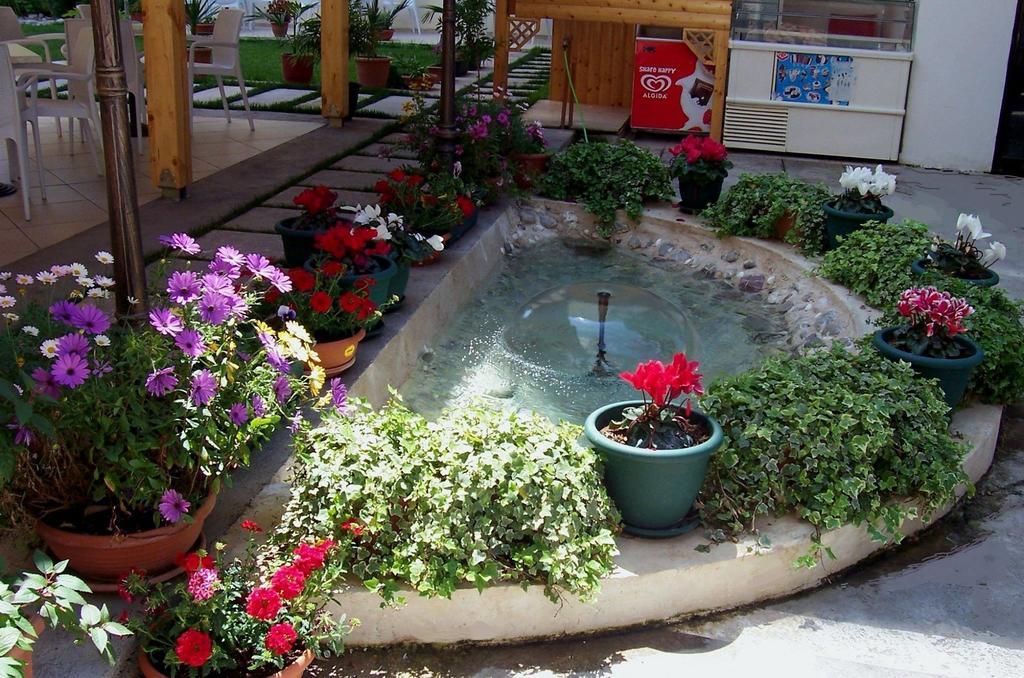 Kruja Hotel Тирана Екстер'єр фото
